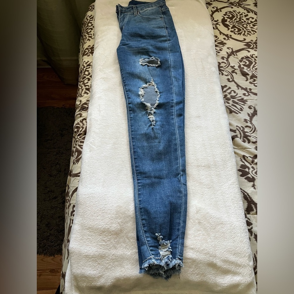 SHIEN high waisted distressed jeans - Picture 4 of 5
